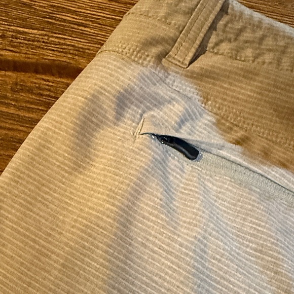 O'Neill Light Gray Hybrid Shorts - Picture 8 of 9